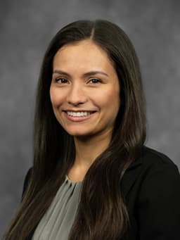 Amanda Sandoval Karamian